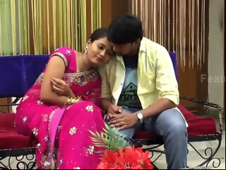 indian Gorgeous Aunty in Saree amateur